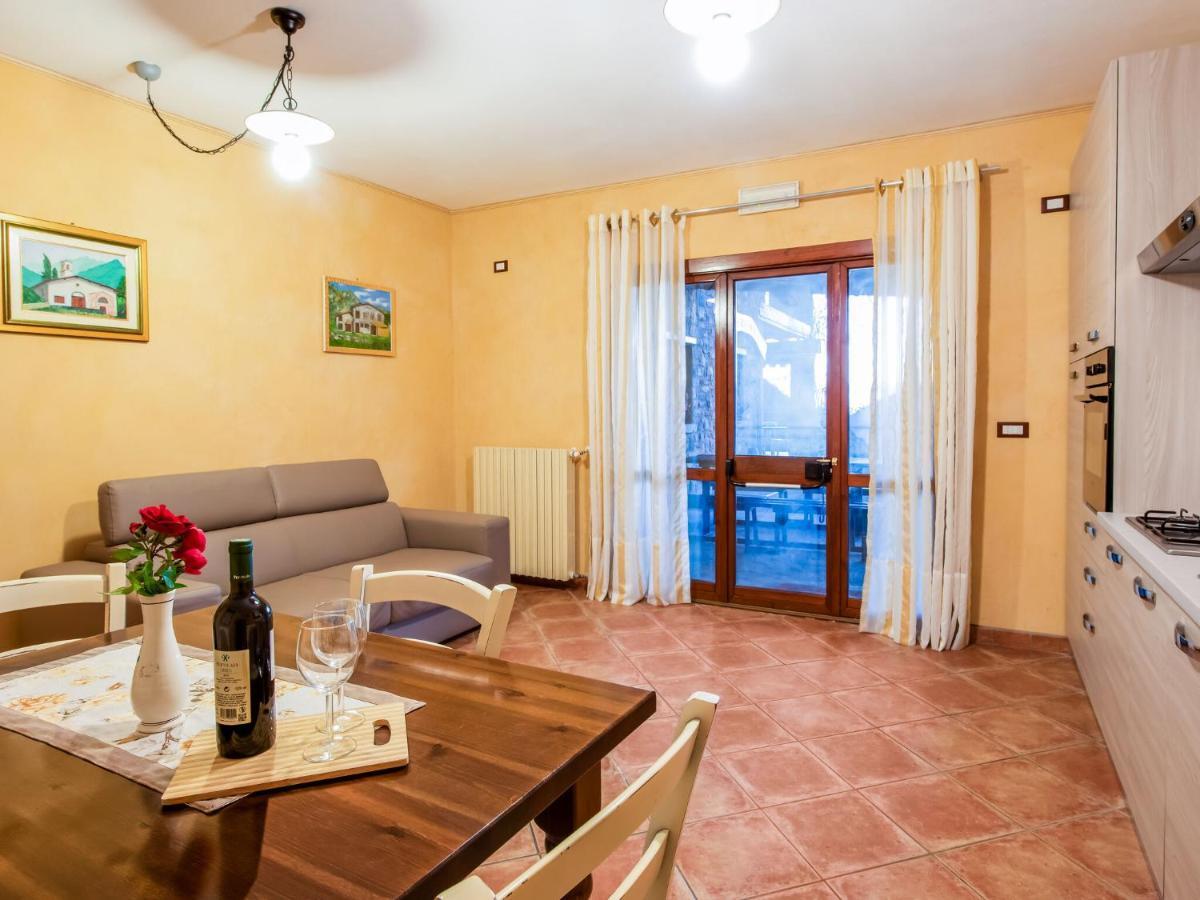 Beautiful Chalet With Swimming Pool In Lombardy Villa Marone Exterior photo
